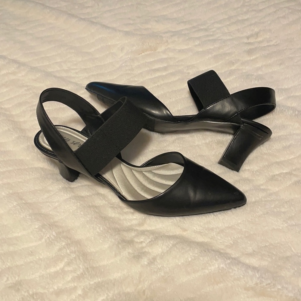 Black heels